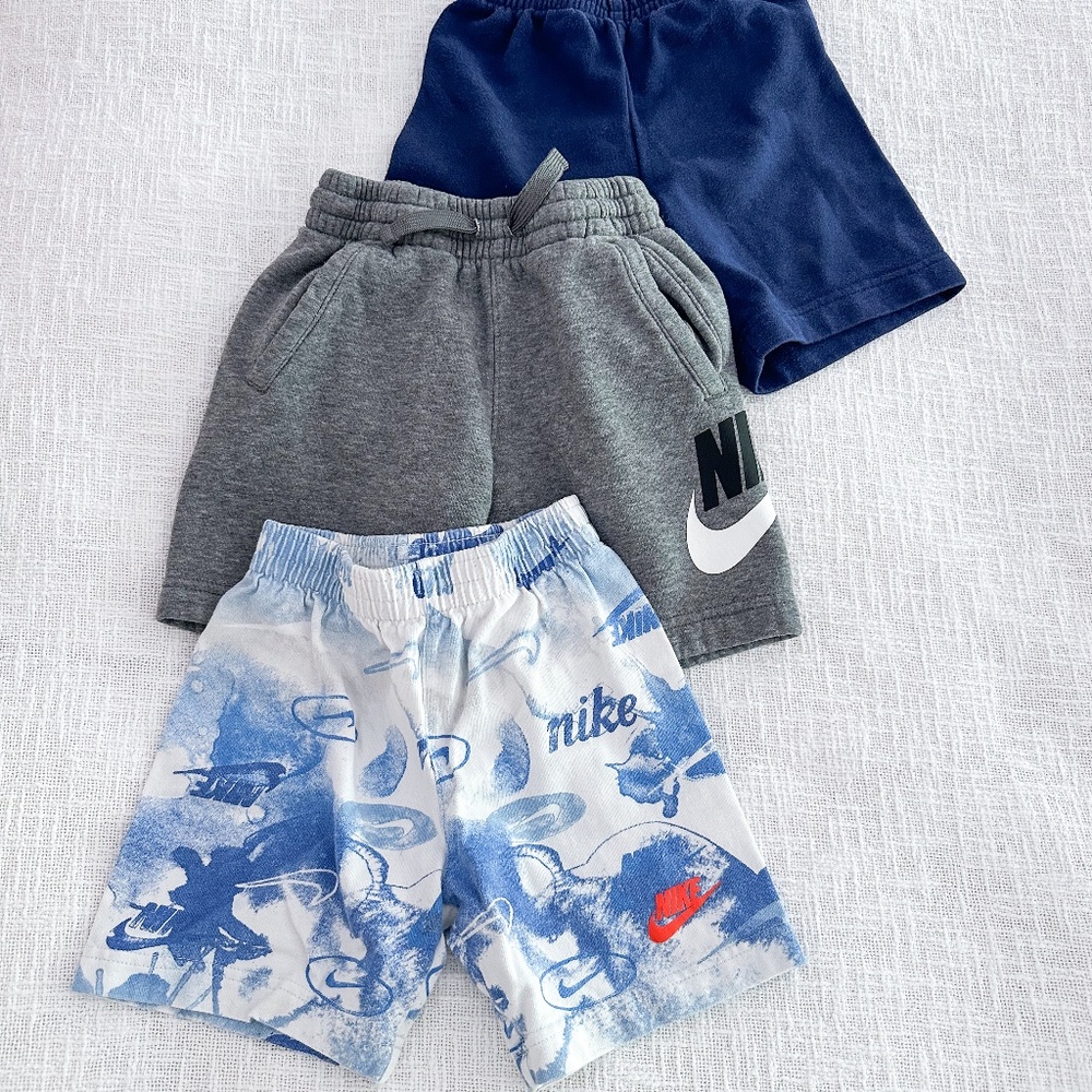 Nike Boys Athletic Shorts Lot Size 4T